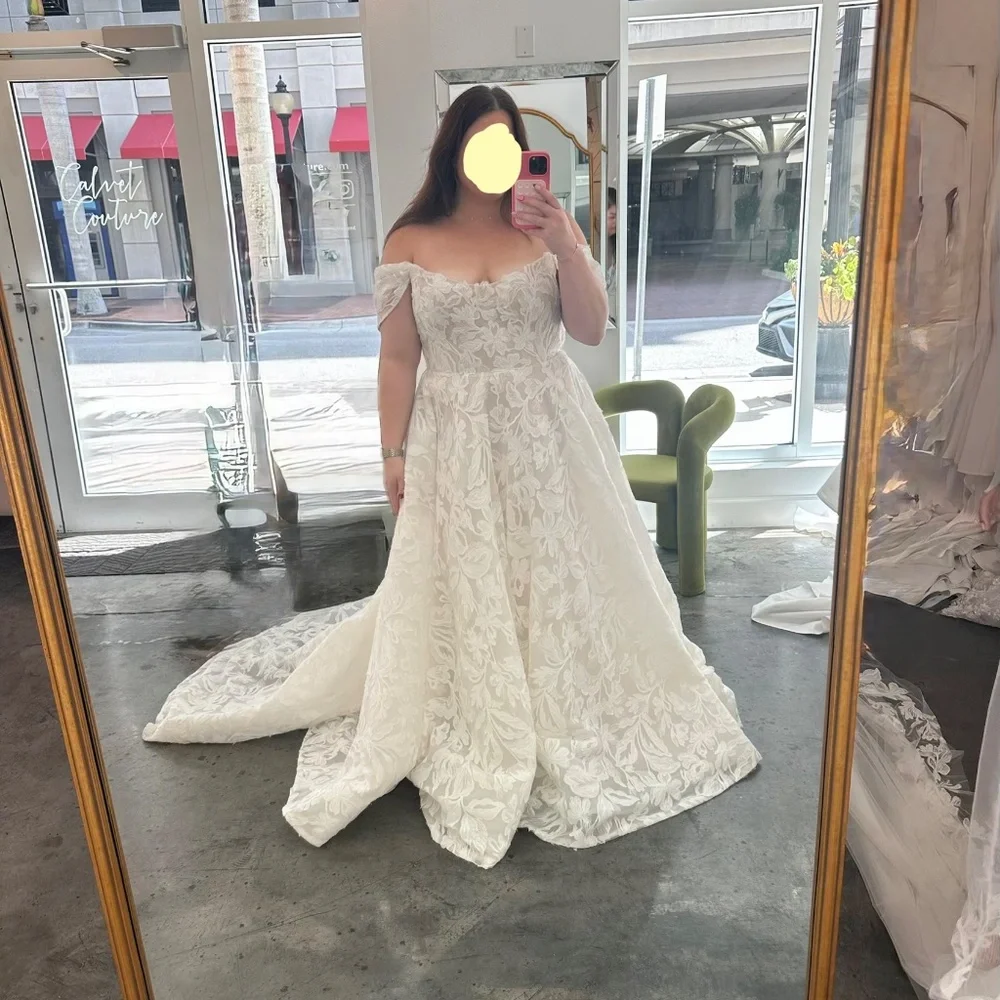 Jenny Yoo Ezra Wedding Dress  (Unworn) - Picture 7 of 8